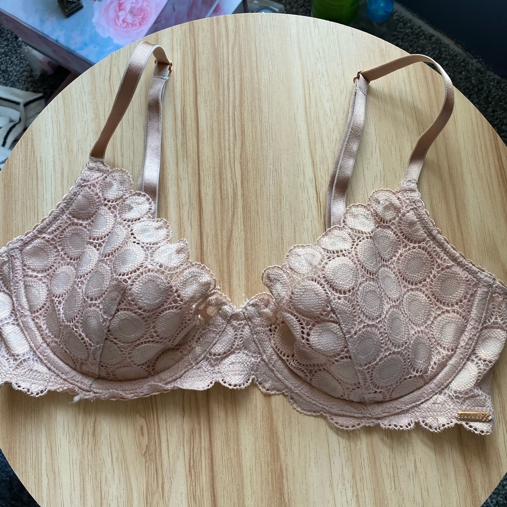 Savage X fenty bra